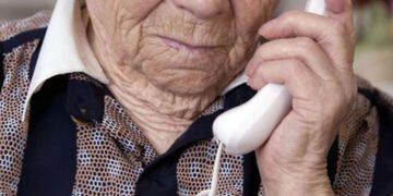  Los adultos mayores, víctimas constantes de los engaños telefónicos. / Imagen ilustrativa 