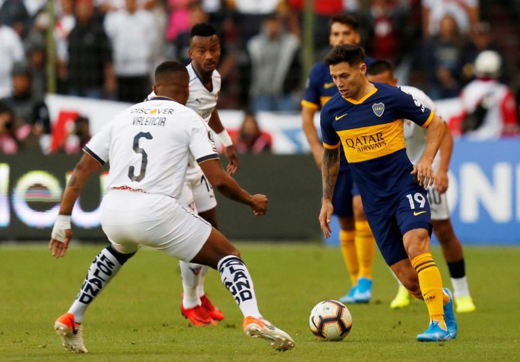 Mauro Zárate jugó menos de 20 minutos ante Liga de Quito. (REUTERS)