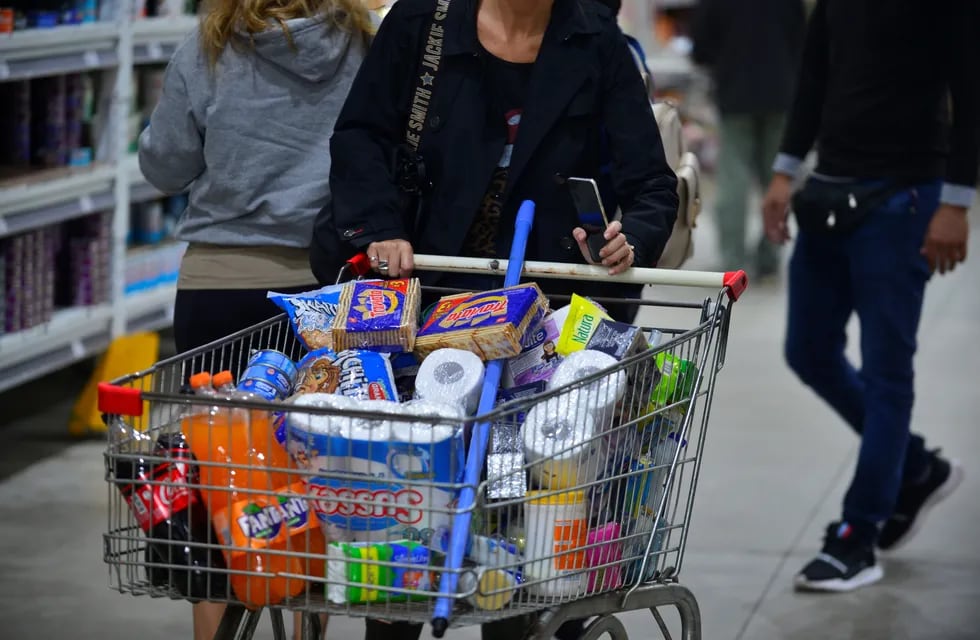 Paro general en Argentina: ¿van a abrir los supermercados este jueves 9 de mayo?