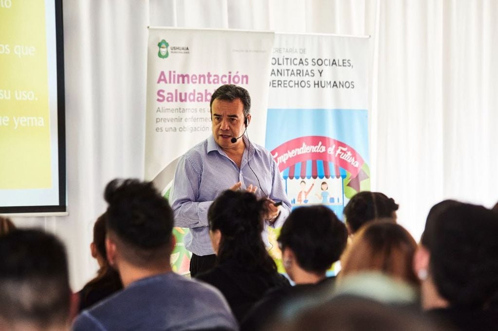 Exitosa participación en Ushuaia de la capacitación de manipulación de alimentos
