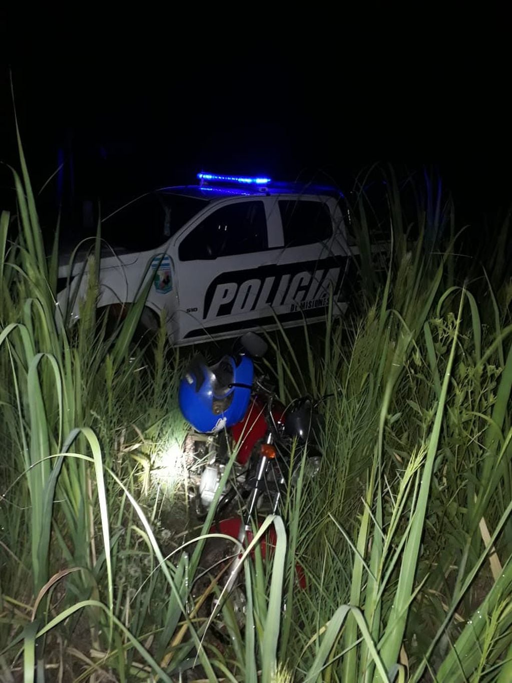 Recuperan moto robada en Mojón Grande