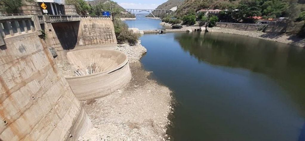 Así estaba el embudo del dique San Roque el pasado 9 de noviembre de 2020. (Foto: Diego Ruiz).