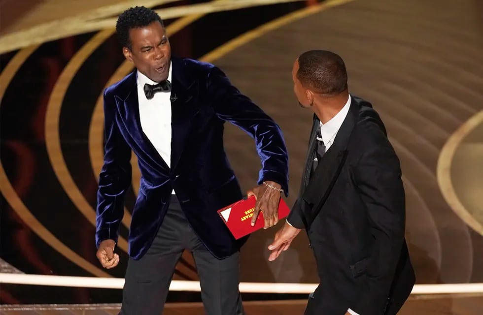 Will Smith golpeó a Chris Brown en la ceremonia de los Premios Oscar. (AP Photo/Chris Pizzello)