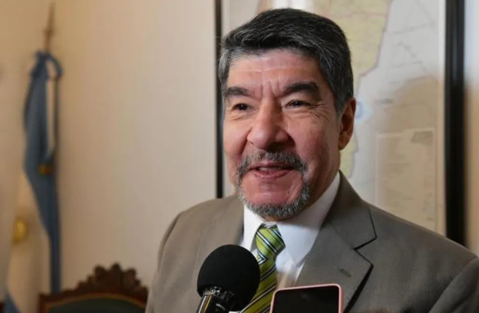 Miguel Acevedo vicegobernador y presidente de la Legislatura