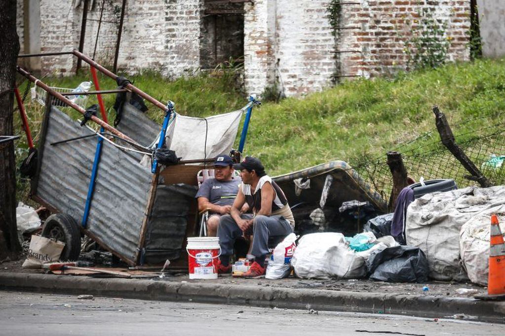 El Indec reveló que la pobreza en Argentina alcanzó el 35,5% en septiembre. Foto: EFE/Juan Ignacio Roncoroni.
