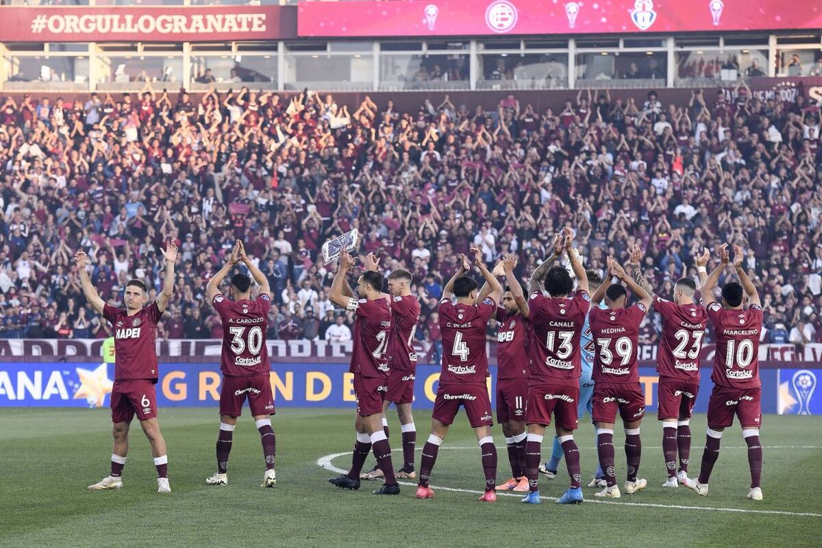Final Copa Sudamericana: cuándo fue la última vez que Lanús salió campeón thumbnail