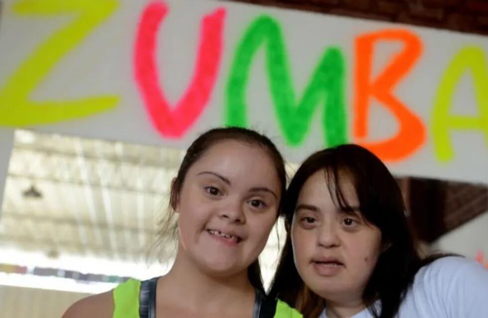 Luciana Peralta, primera instructora cordobesa con Síndrome de Down de Zumba.