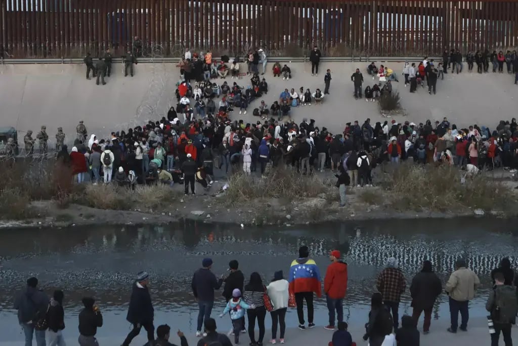 Migrantes frontera EE.UU.