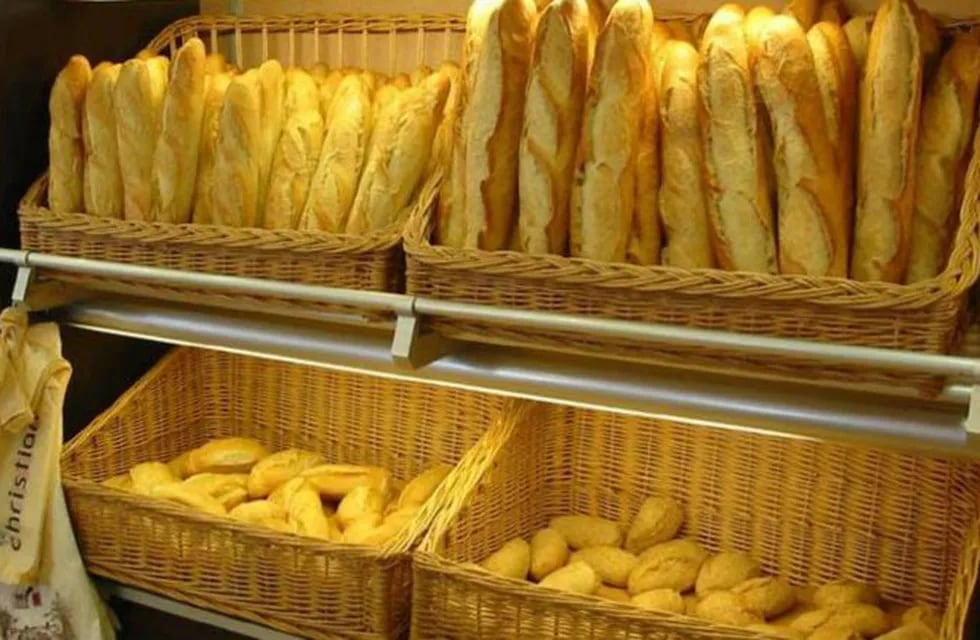 Debido al aumento, el precio del kilo de pan trepará a 40 o 45 pesos en la provincia.