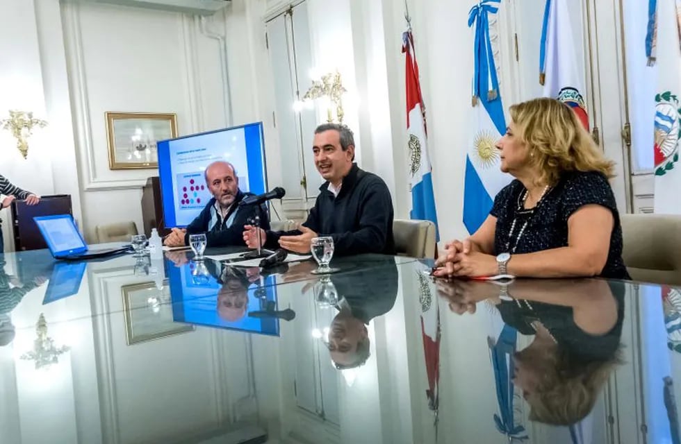 Pablo Javkin, Leonardo Caruana y Sonia Martorano (Municipalidad de Rosario)
