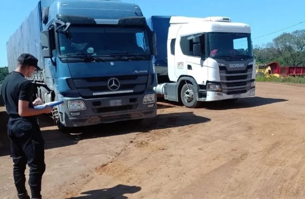 Garupá: dos camiones fueron retenidos con soja ilegal.