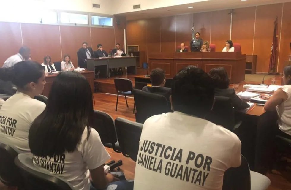 Empiezan las audiencias por el femicidio de Daniela Paola Guantay (La Gaceta)