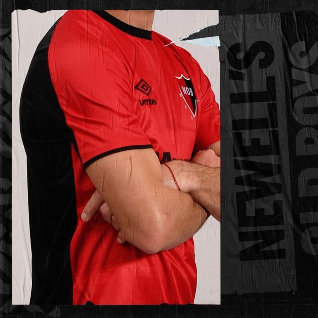 Con Maxi y Formica como modelos, Newell's presentó su tercera camiseta (@CANOBoficial)