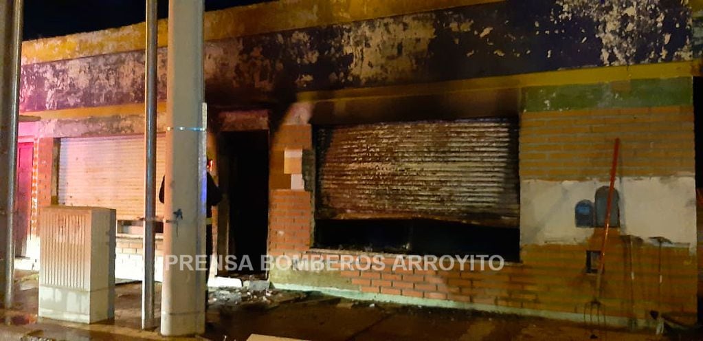 Incendio Fatal en Arroyito