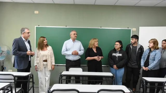 Inauguraron dos aulas en la "Mario R Vecchioli"