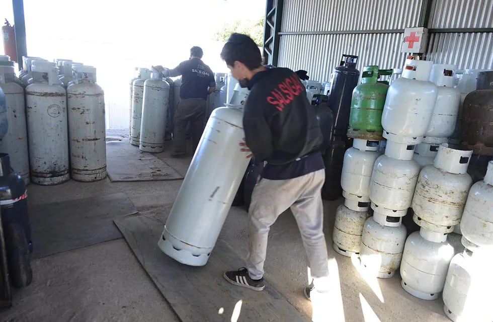 garrafas garrafa gas envasado garrfas 10 kilos 
Salsigas en Salsipuedes Sierras Chicas
Fotografia Jose Gabriel Hernandez