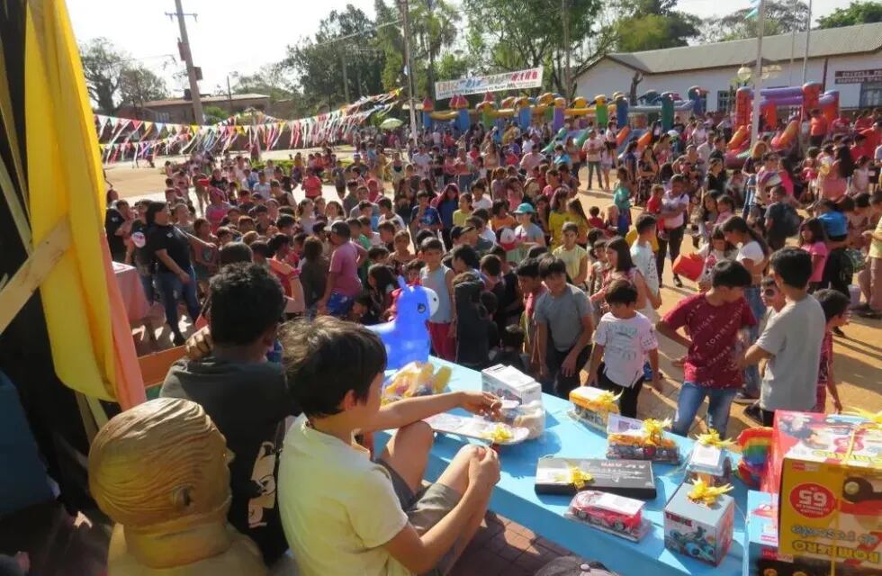 Día del Niño en Puerto Libertad: una multitud de pequeños disfrutaron del exitoso evento.