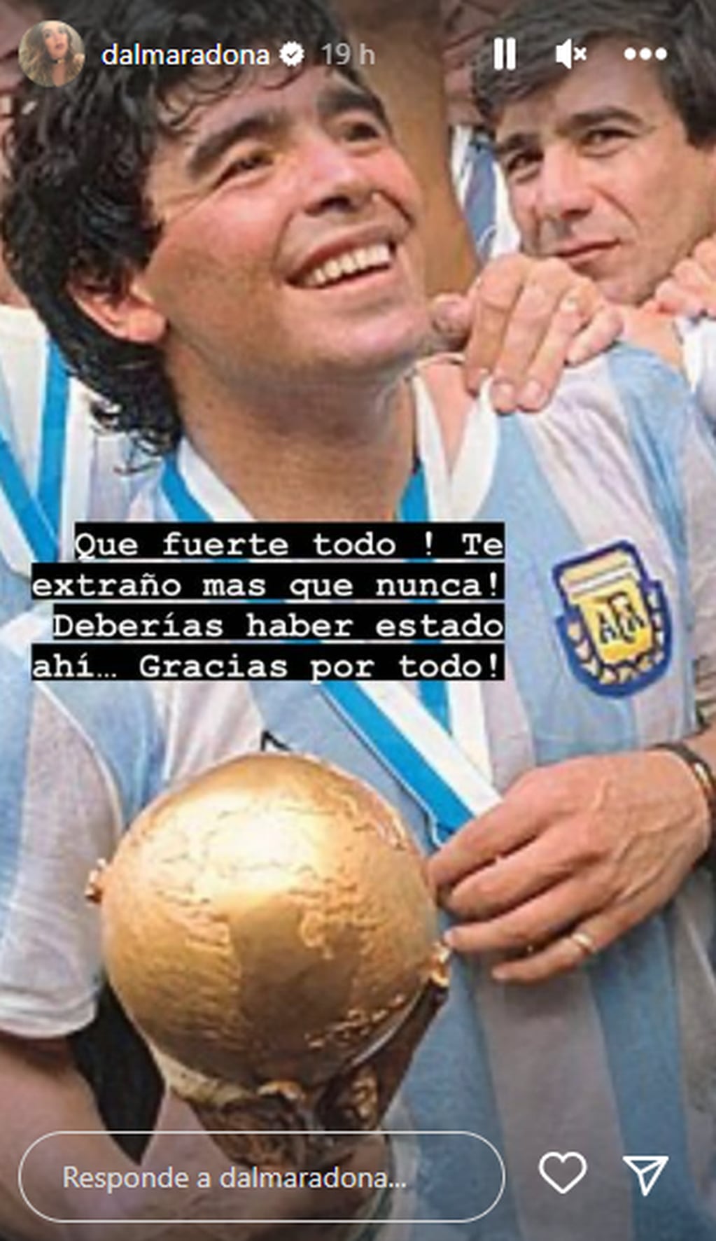 Dalma Maradona y el recuerdo de su papá.