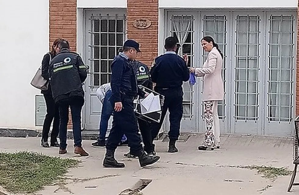 El cuerpo sin vida de la mujer de 84 años fue encontrado en su vivienda de Pozo del Molle, amordazada y golpeada. (Policía de Córdoba y Villa María Vivo)