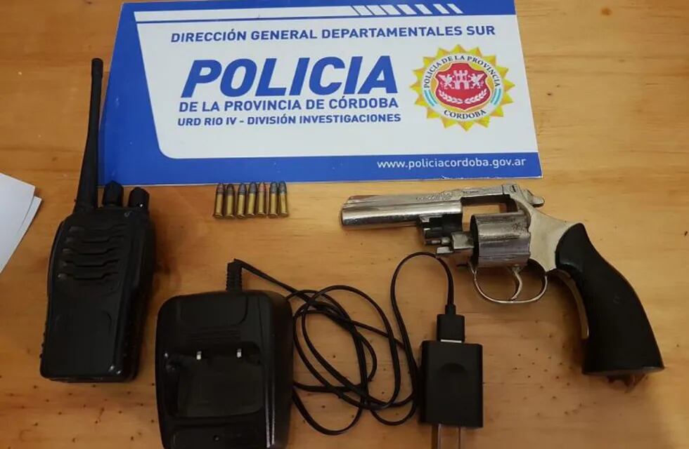 Secuestran inhibidores de alarma y droga en Río Cuarto