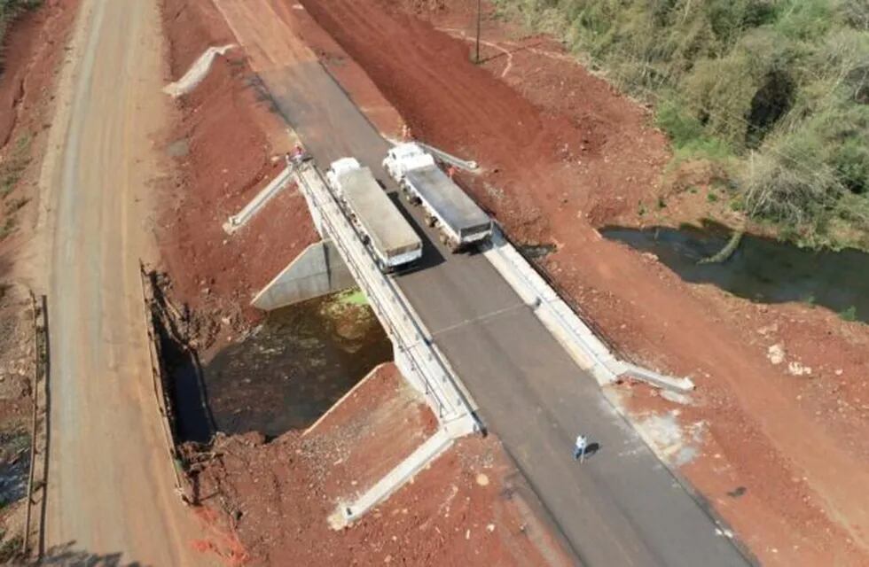 Ha quedado finalizado el nuevo puente sobre la Ruta Provincial N°19.
