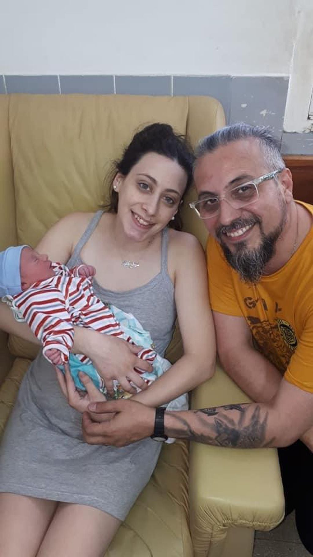 En el Hospital de Villa Mercedes “Juan Domingo Perón”, a las 6.20, Anabela Smaniotto dio a luz a Ciro Alexander Gómez Smaniotto. (Gentileza / Min Salud San Luis)