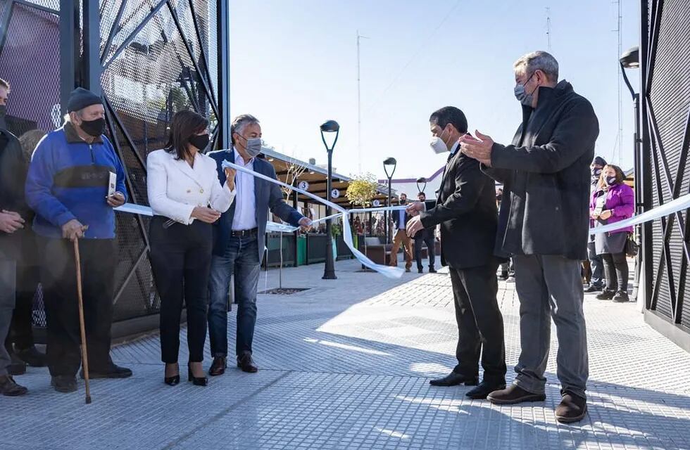 Inauguración del nuevo Mercado Municipal en el 107 aniversario de General Alvear
