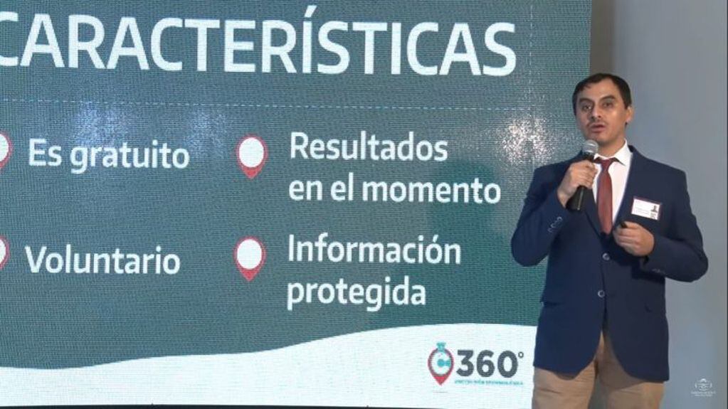 El Dr. Omar Gutiérrez, coordinador del COE, detalló las características del plan "C 360°" de protección epidemiológica.