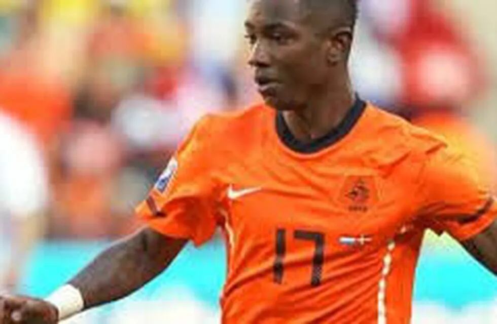 Eljero Elía, extremo derecho que integró el seleccionado holandés en el Mundial 2010. En Holanda sostienen que hay negociación con Talleres.