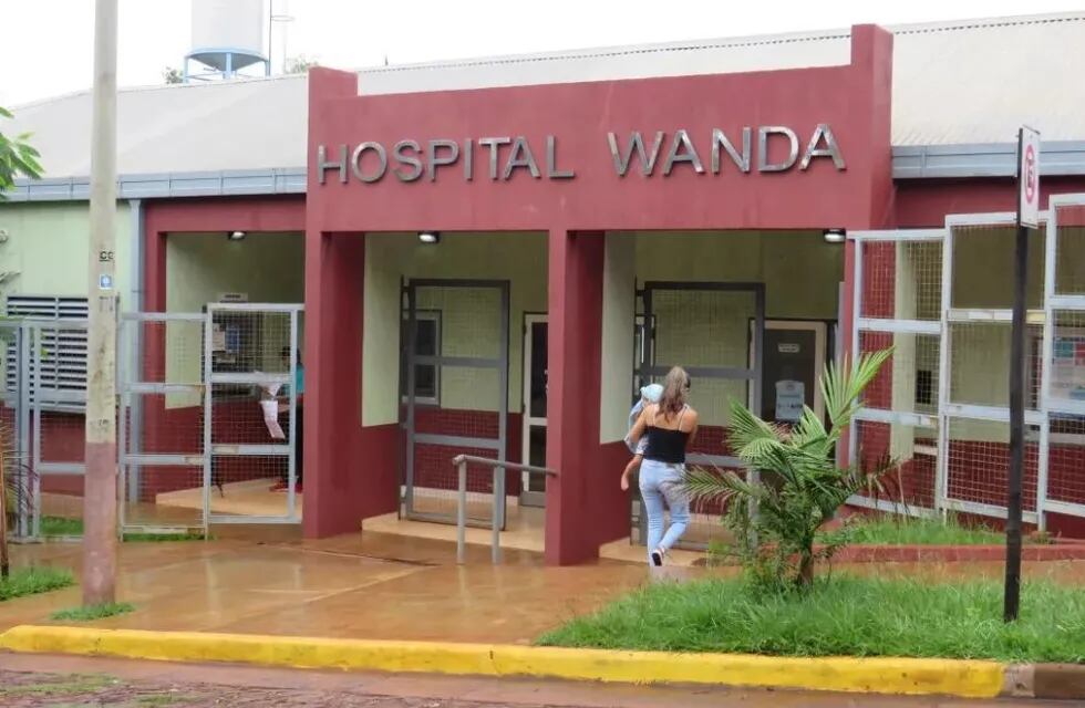 Wanda: personal de limpieza del hospital local reclama aumento de sueldo.