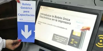 Voto porteño. En Buenos Aires, voto electrónico y urna en paralelo (DYN)