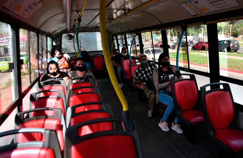 Cambios de recorrido de alunas líneas del transporte urbano de Córdoba (Pedro Castillo)