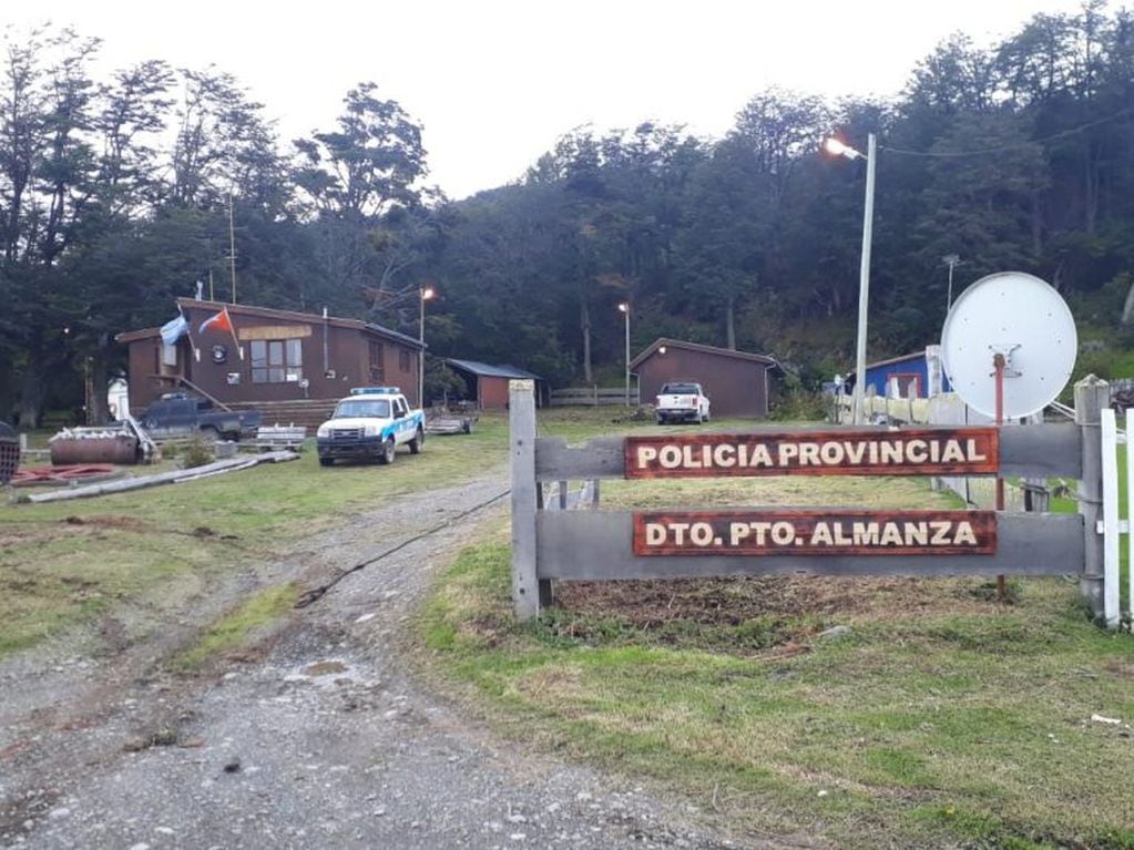 Destacamento Policial Puerto Almanza