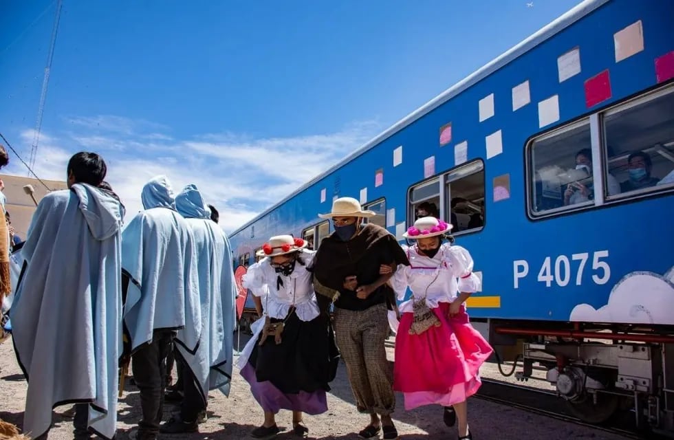 La primera salida del Tren a las Nubes superó por mucho las expectativas.