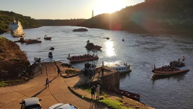 Se llevó adelante la primera peregrinación náutica por el río Iguazú