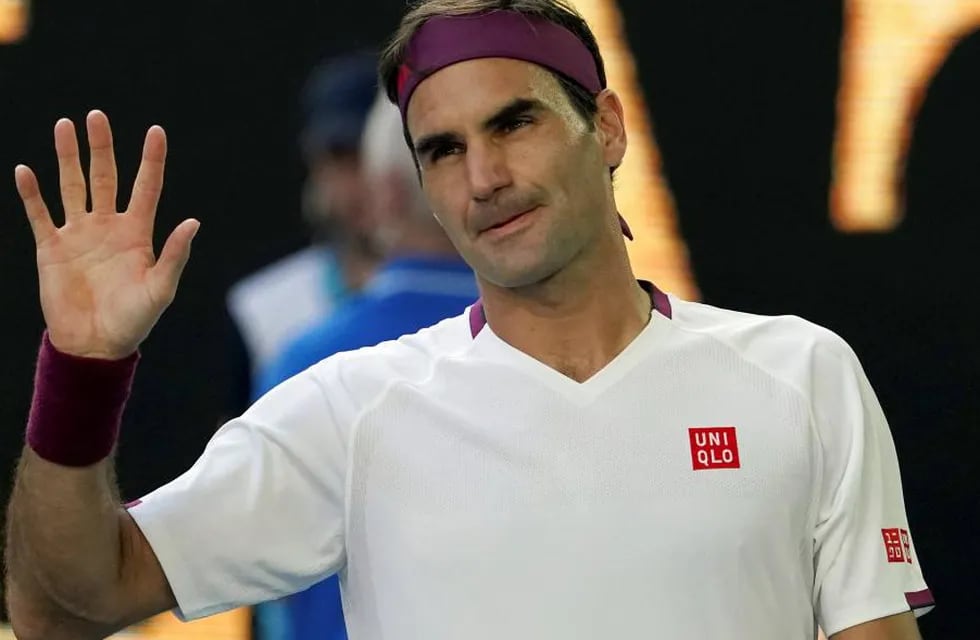 Roger Federer estima que volverá a jugar a mediados de 2022. (AP)