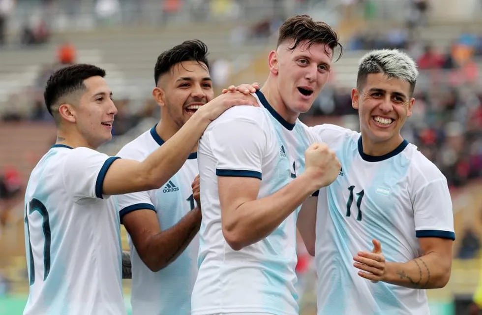 Con diez, la Selección Sub 23 venció 3-2 a Ecuador en su debut en los Juegos Panamericanos. (REUTERS)