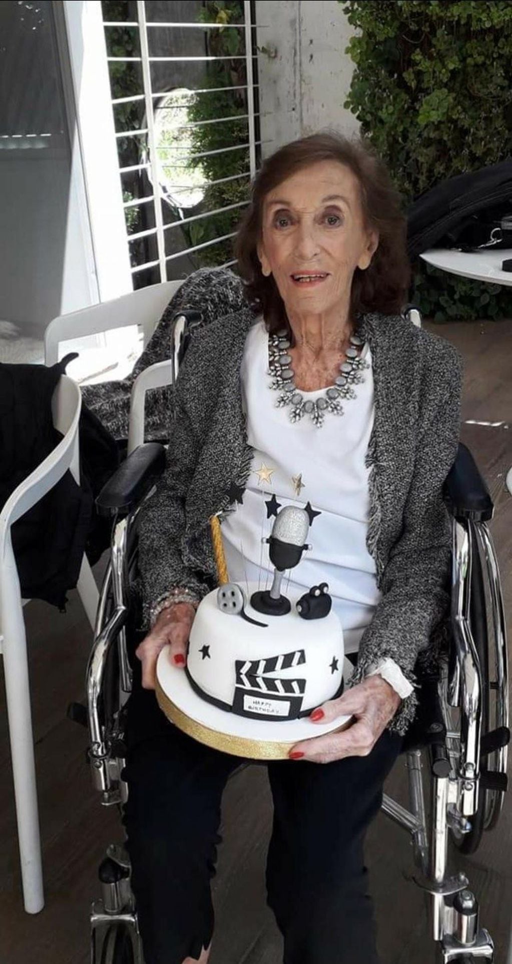 Hilda Bernard en su cumpleaños número 101. 