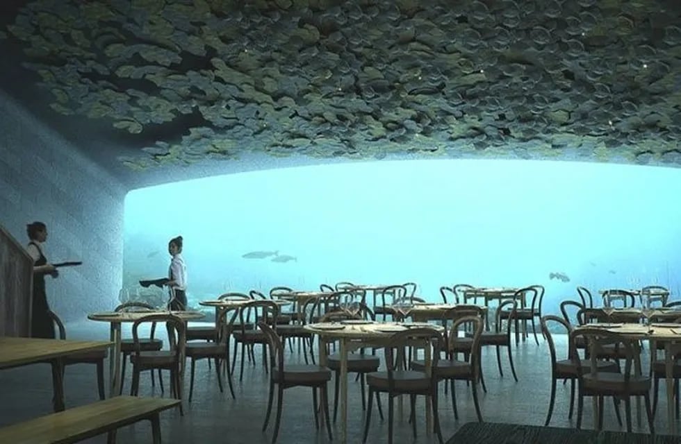 Under, el restaurante subacuático que se inauguró en Noruega.
