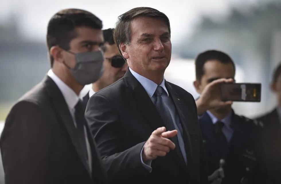 Jair Bolsonaro se burla del coronavirus: organizará un asado y un partido de fútbol. (EFE)