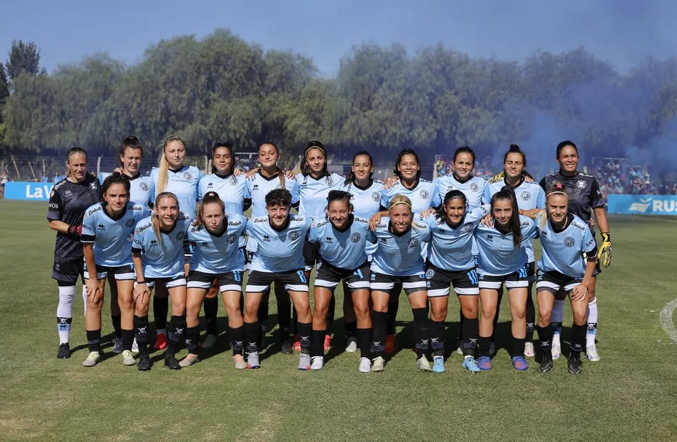 Las Piratas debutaron en la Primera A del torneo femenino de AFA. Triunfo de Belgrano (Prensa Belgrano).