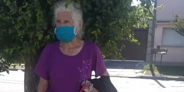 Buscan a la familia de una mujer de 75 años que se desorientó en Mar del Plata