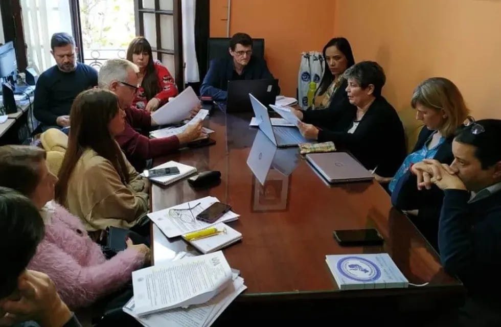 Gremios docentes acordaron un nuevo aumento con el Gobierno de Misiones.