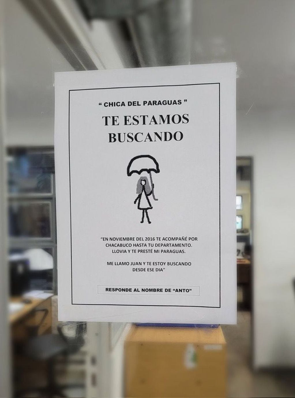 El mensaje compartido y exhibido en el ingreso de una oficina de Córdoba.