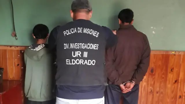 Eldorado: recuperan motocicleta y detienen a dos involucrados en el ilícito