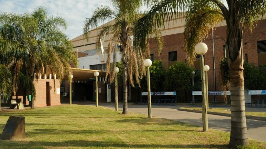 La menor fue internada en el Hospital Orlando Alassia de Santa Fe.