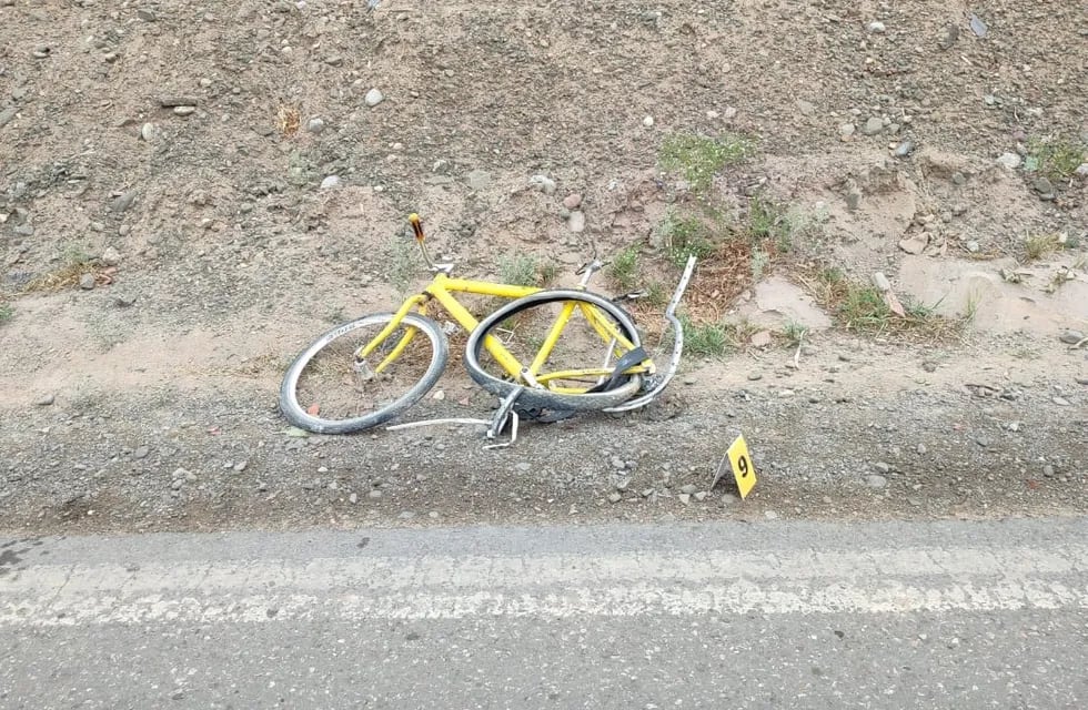 En Pocito un ciclista falleció tras se atropellado por un automovilista.