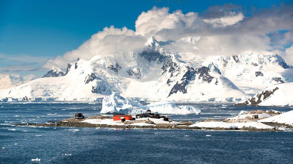 La base chilena en la Antártida "Bernardo O'Higgins".