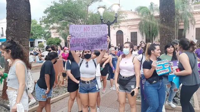 Marcha por el Día Internacional de la Mujer en Posadas