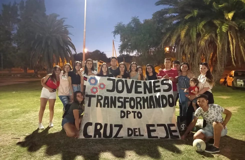 "Jóvenes Transformando" en Cruz del Eje.
